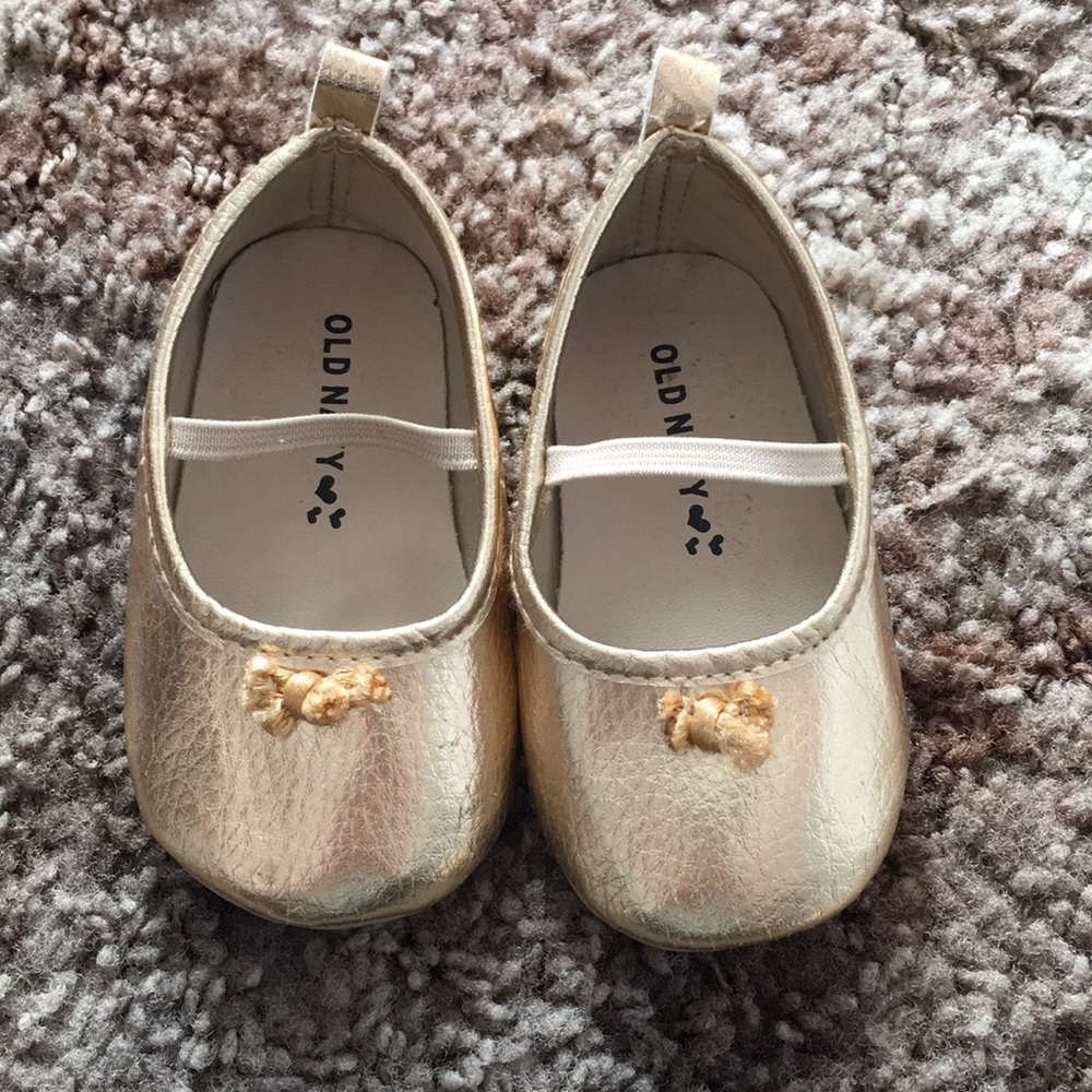 Old navy flats
